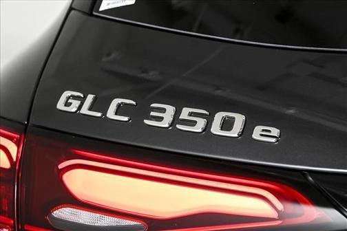 2025 Mercedes-Benz GLC 350e Base 4MATIC