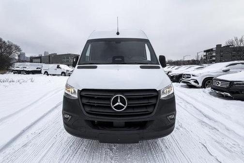 2025 Mercedes-Benz Sprinter 2500 