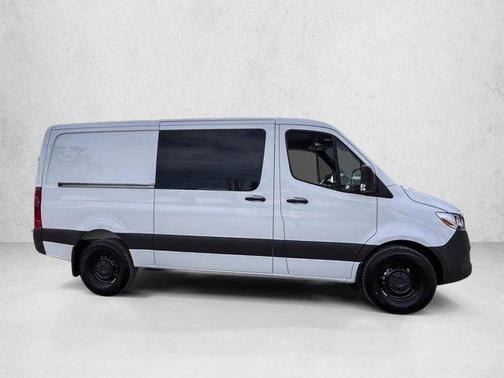 Arctic White 2026 Mercedes-Benz Sprinter 2500