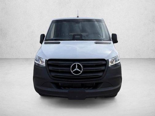 Arctic White 2026 Mercedes-Benz Sprinter 2500