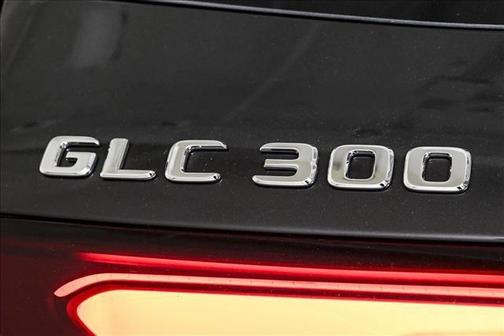 2026 Mercedes-Benz GLC 300 Base 4MATIC