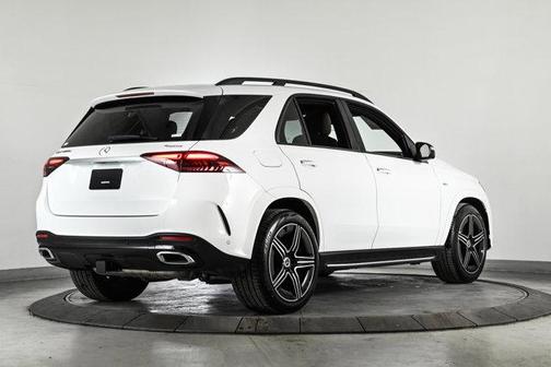 2025 Mercedes-Benz GLE 450e 4MATIC