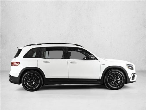 2026 Mercedes-Benz AMG GLB 35 Base