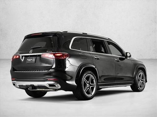 2025 Mercedes-Benz GLS 450 4MATIC