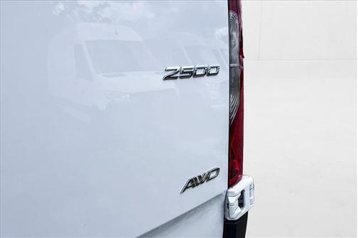 2025 Mercedes-Benz Sprinter 2500 Standard Roof