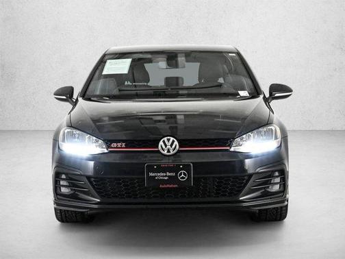 Deep Black Pearl Effect 2019 Volkswagen Golf GTI 2.0T S