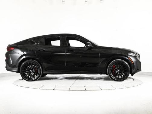 2024 BMW X6 M60i