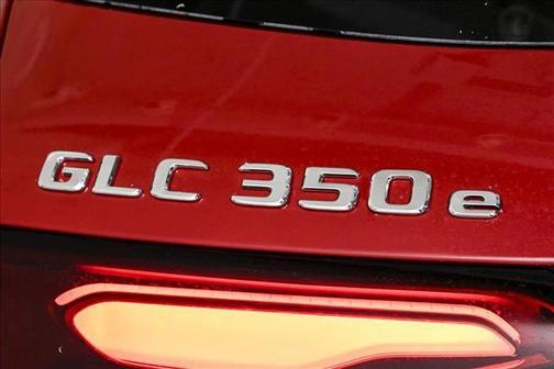 2025 Mercedes-Benz GLC 350e Base 4MATIC