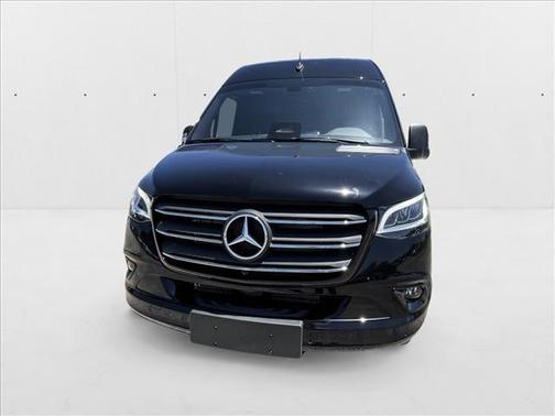 2025 Mercedes-Benz Sprinter 2500 Standard Roof