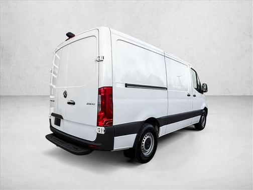 2025 Mercedes-Benz Sprinter 2500 