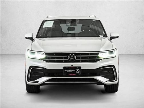 Oryx White Pearl Effect 2022 Volkswagen Tiguan 2.0T SEL R-Line