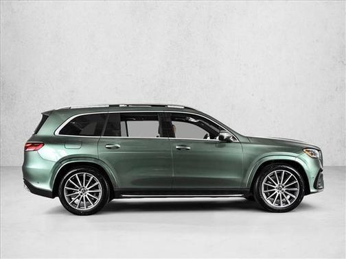 2026 Mercedes-Benz GLS 580 Base 4MATIC