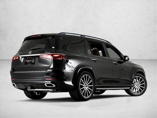 2026 Mercedes-Benz GLS 580 Base 4MATIC