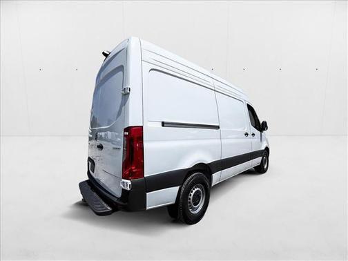 2025 Mercedes-Benz Sprinter 2500 Standard Roof