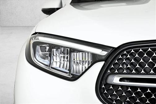 2025 Mercedes-Benz GLC 350e Base 4MATIC