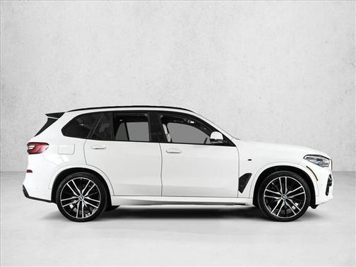 2020 BMW X5 M50i