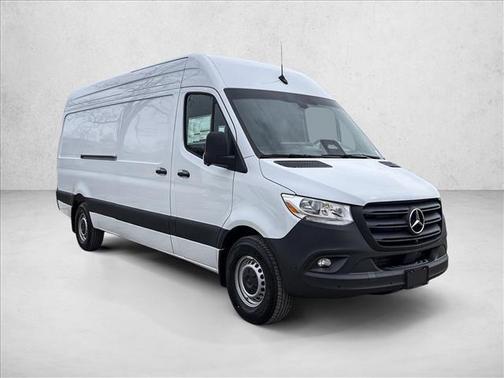 Arctic White 2026 Mercedes-Benz Sprinter 2500 High Roof