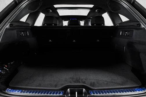 2025 Mercedes-Benz GLC 350e Base 4MATIC