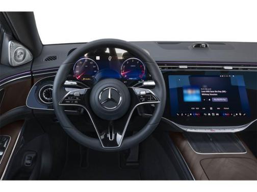 Emerald Green Metallic 2027 Mercedes-Benz S-Class 500