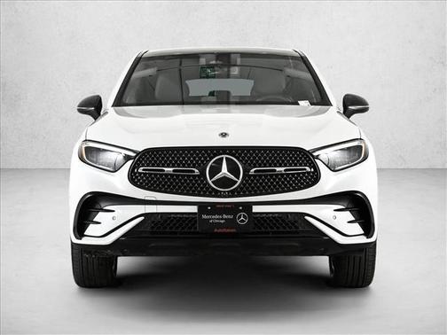 MANUFAKTUR Moonlight White Metallic 2026 Mercedes-Benz GLC 300 Base 4MATIC