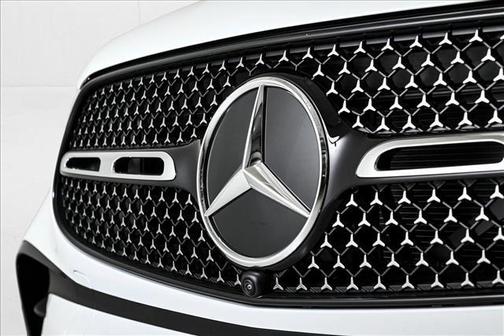 2026 Mercedes-Benz GLC 300 Base 4MATIC