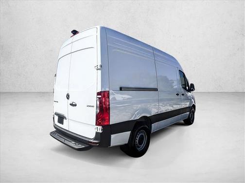 2026 Mercedes-Benz Sprinter 2500 Standard Roof