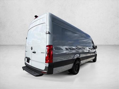 2026 Mercedes-Benz Sprinter 2500 170 WB High Roof Extended Cargo