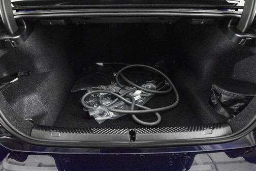 2026 BMW 550e xDrive