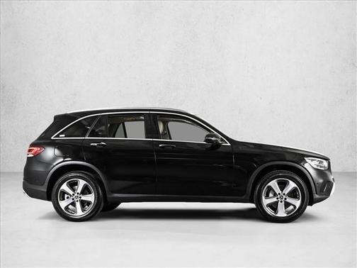 Black 2022 Mercedes-Benz GLC 300 Base 4MATIC