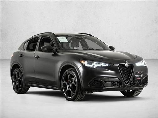 2024 Alfa Romeo Stelvio Ti