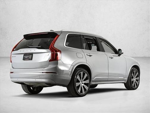 2024 Volvo XC90 Recharge Plug-In Hybrid T8 Plus Bright Theme 7-Seater