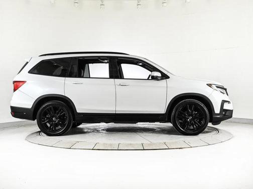 2021 Honda Pilot Black Edition