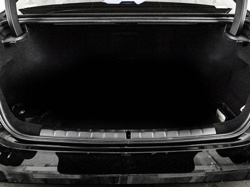 2023 BMW 760 760i xDrive