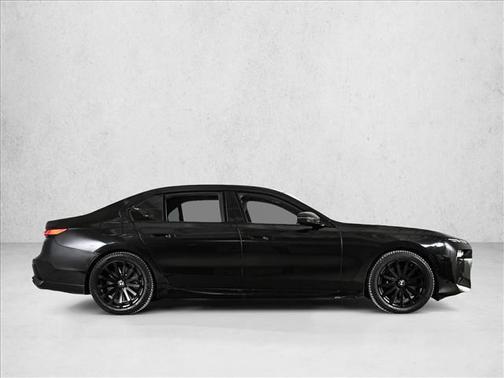 2023 BMW 760 760i xDrive