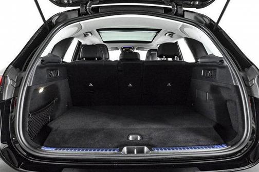 2025 Mercedes-Benz GLC 350e Base 4MATIC