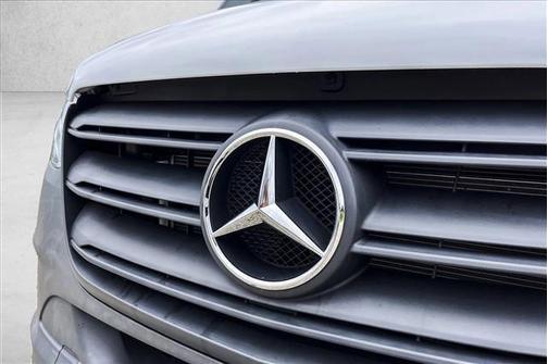 2024 Mercedes-Benz Sprinter 2500 