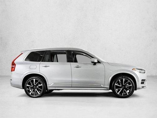 Metallic 2025 Volvo XC90 B6 Plus 6-Seater