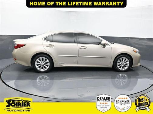 2015 Lexus ES 300h Base