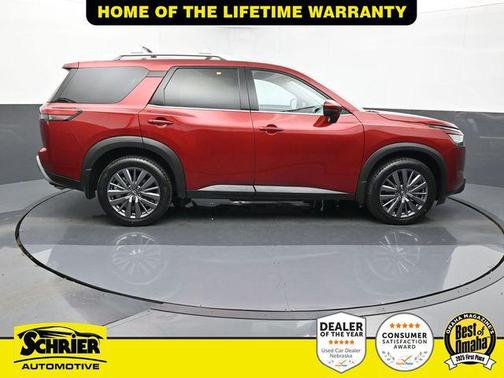 2024 Nissan Pathfinder SL 4WD