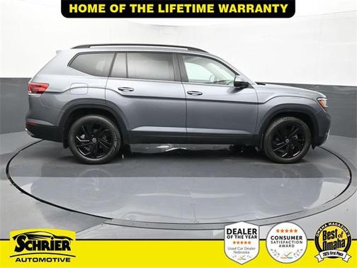 2022 Volkswagen Atlas 3.6L SE w/Technology