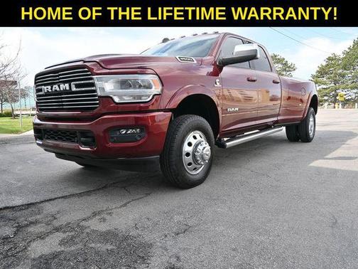 Delmonico Red Pearlcoat 2020 RAM 3500 Laramie Crew Cab 4x4 8' Box