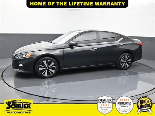 2022 Nissan Altima 2.5 SV