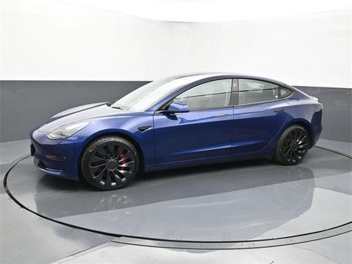 2023 Tesla Model 3 Performance
