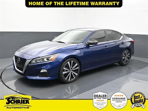 2021 Nissan Altima SR FWD
