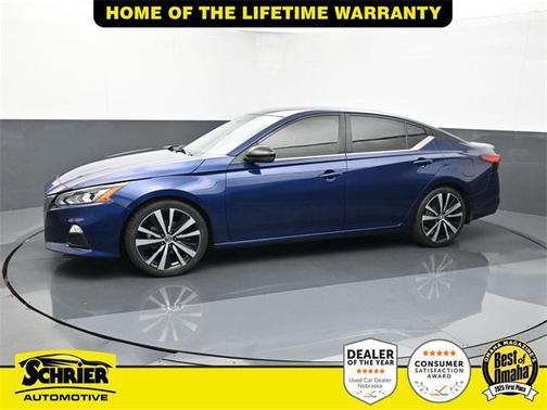 2021 Nissan Altima SR FWD