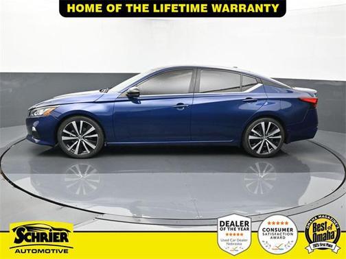 2021 Nissan Altima SR FWD
