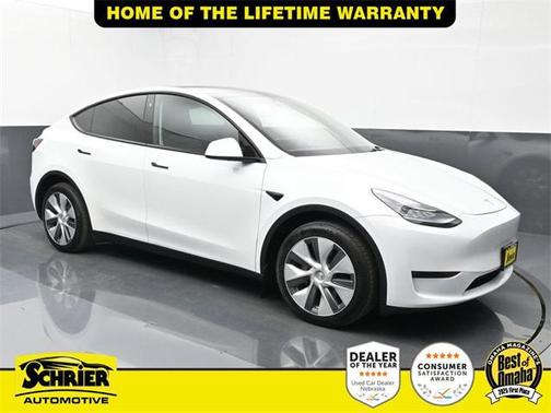 2023 Tesla Model Y Long Range Dual Motor All-Wheel Drive