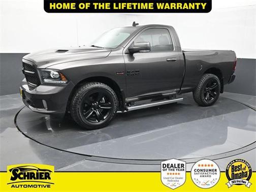 2017 RAM 1500 Night Regular Cab 4x4 6'4' Box