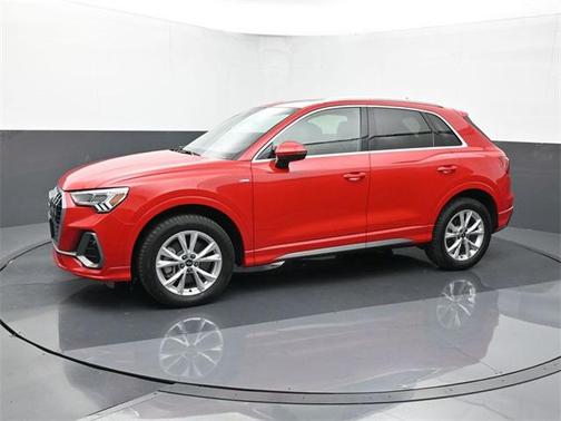 2022 Audi Q3 45 S line Premium Plus