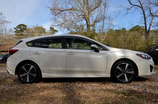 2018 Subaru Impreza 2.0i Sport